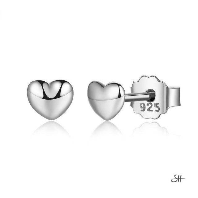 Cute Silver Mini Heart Women's Stud Earrings Jewelry