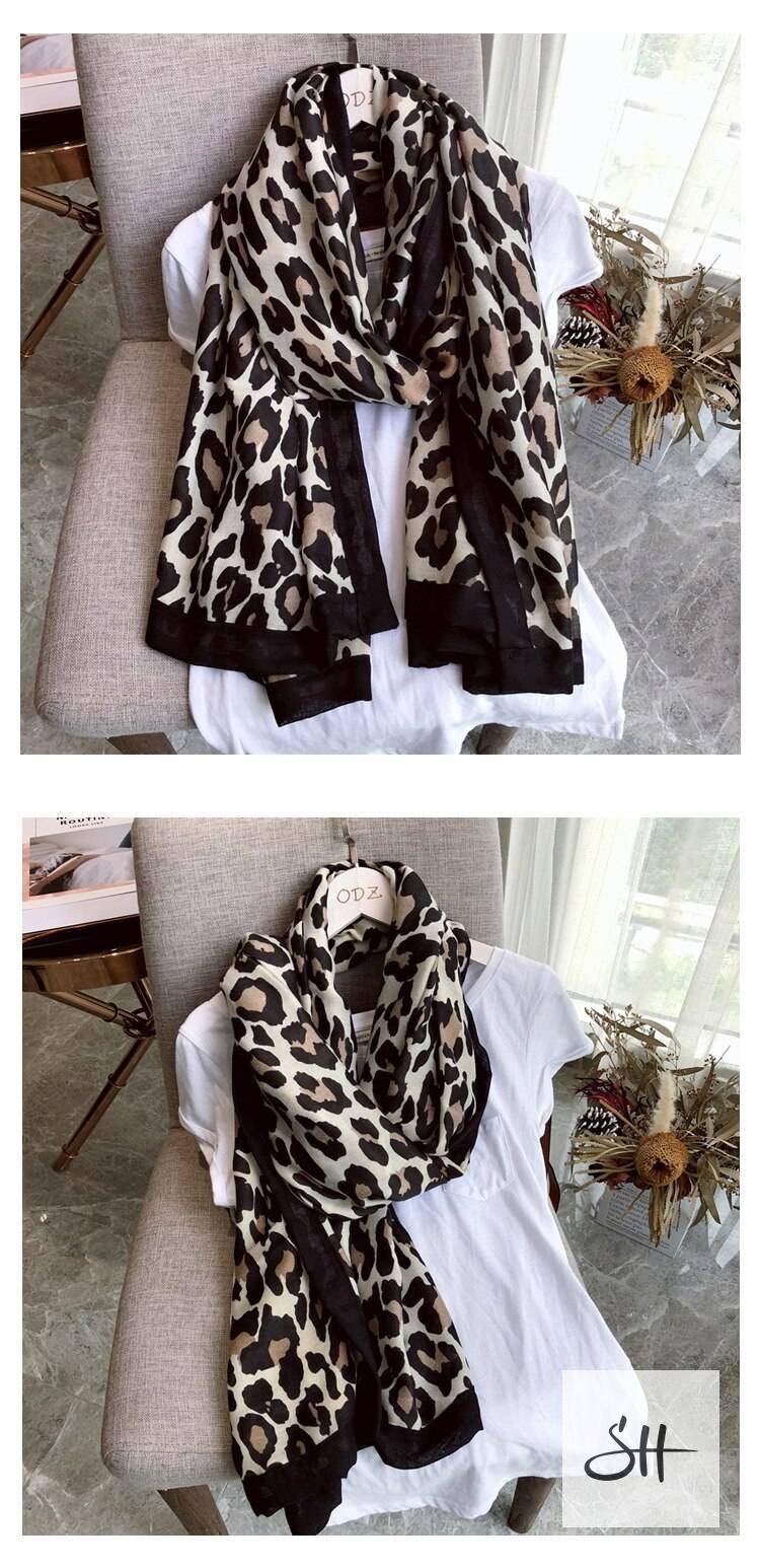 Women's Leppard Printed Scarf