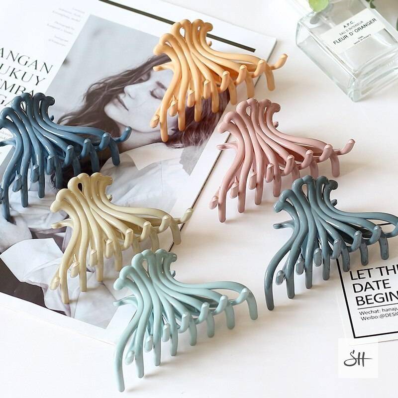 Elegant Women's Hair Claw Elegant Women's Hair Claw