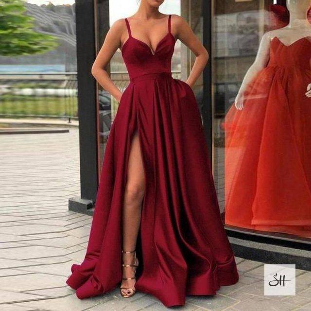 Women's Elegant Spaghetti Strap Evening Dress Luxury Party & Evening Dresses