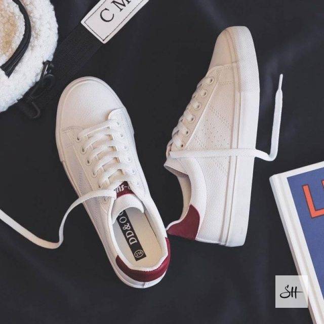 Women's Lace-up White Sneakers Shoes