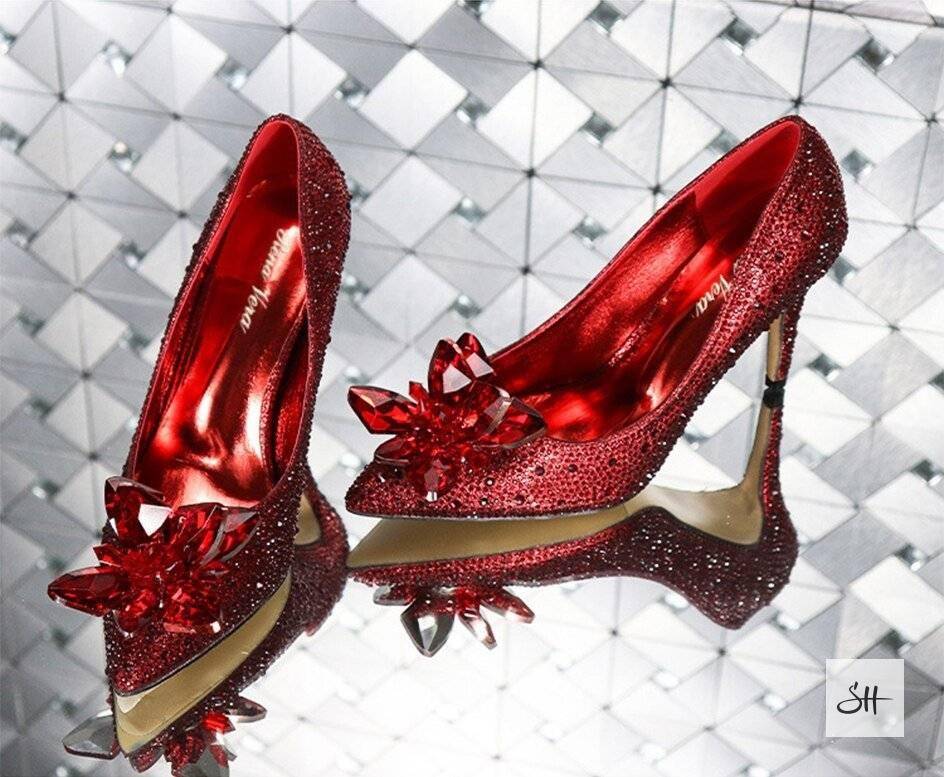 Elegant Diamond Pumps Cinderella Crystal Shoes
