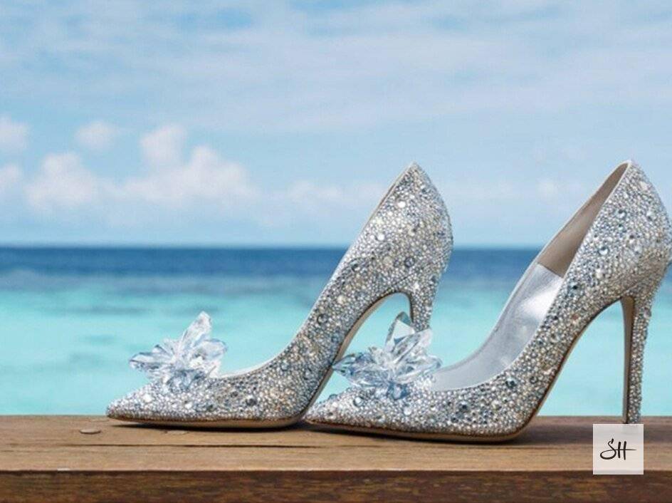 Elegant Diamond Pumps Cinderella Crystal Shoes